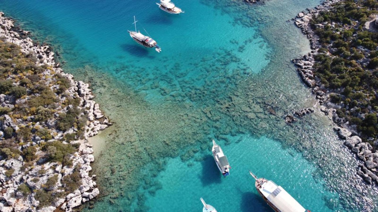 Kekova Berrak Koylar
